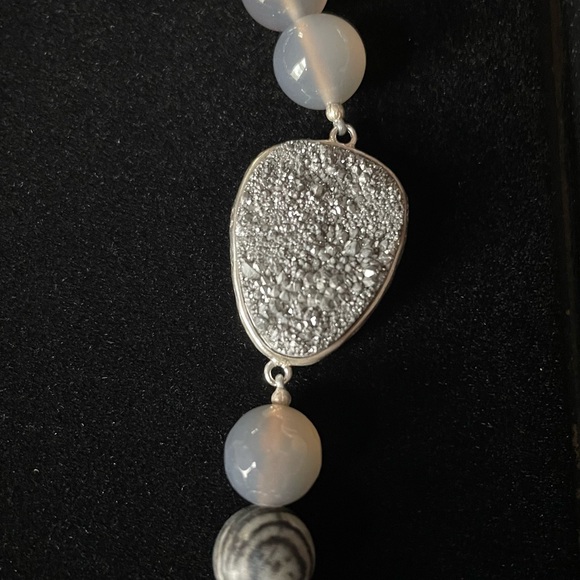 Silpada Ode to Geode Necklace - Picture 3 of 7